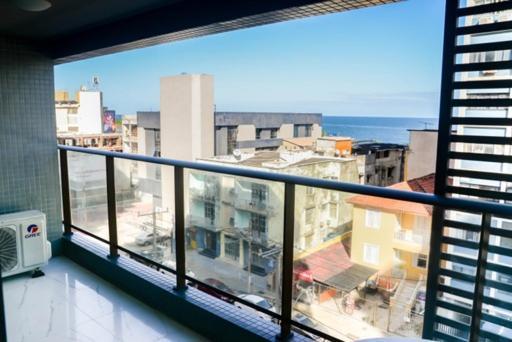 Smart Farol Da Barra - Vista Mar Com Varanda Arejada Apartman Salvador Kültér fotó